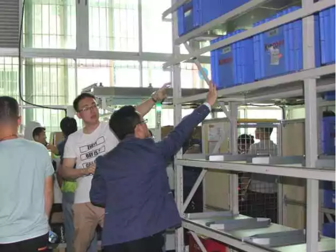 数字化, 工厂数字化升级, AGV, 数字化工厂解决方案, 生产管理系统 数字化, 工厂数字化升级, AGV, 数字化工厂解决方案, 生产管理系统