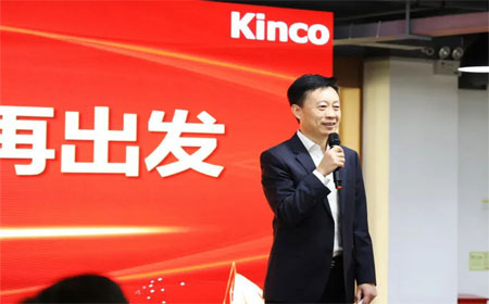 ��һ�˶���HMI���ƶ������ˣ���ѹ�ŷ���������ֻ��������ƴ��壬PLC����Ƶ�������ˣ�������������