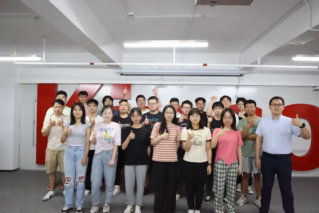 ��һ�˶��ɷ�, �ƴ��嶯̬, �Ϻ�HMI