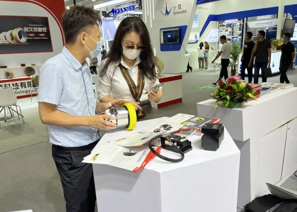 HMI; ����HMI; ��̬����; HMI��̬����; HMI����; HMIԶ�̼��; HMI����; �˻�������̬����; ��̬��������Щ����; ��̬��������Щ